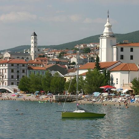 Biro App 4+1 Pax Apartment Crikvenica Bagian luar foto