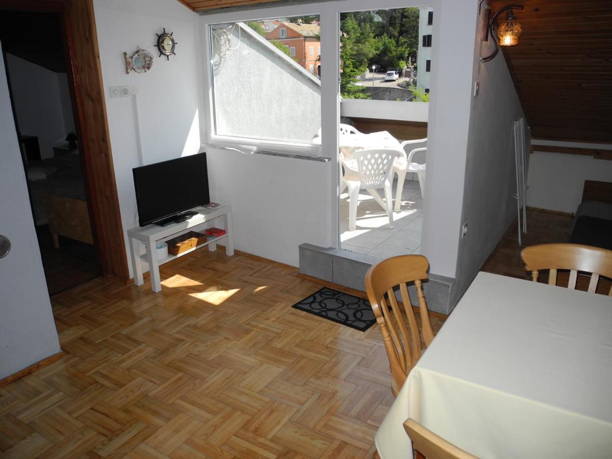 Biro App 4+1 Pax Apartment Crikvenica Bagian luar foto